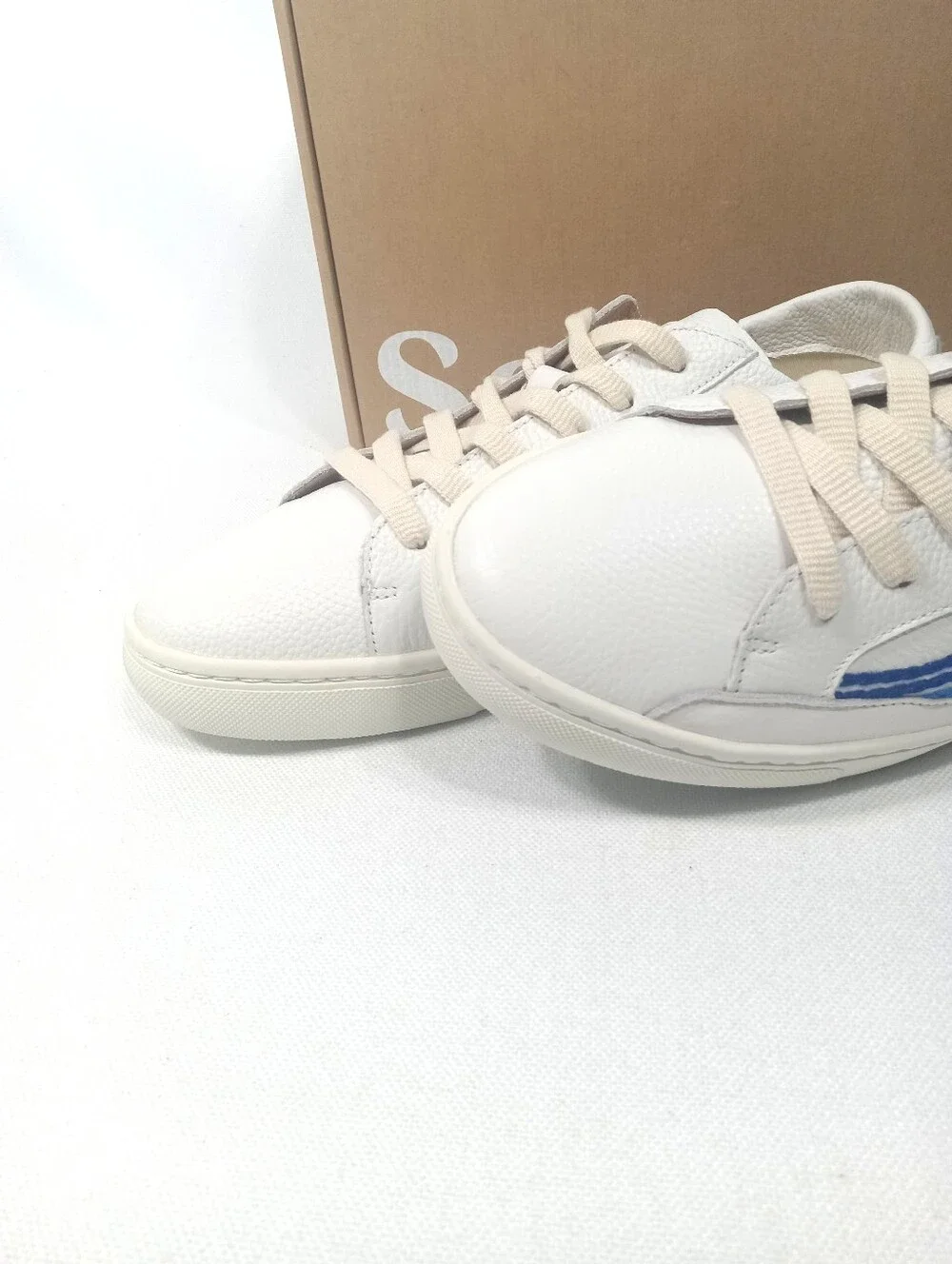 SOLUDOS Sunrise/Sunset Sneaker Women's Size 11 NWB